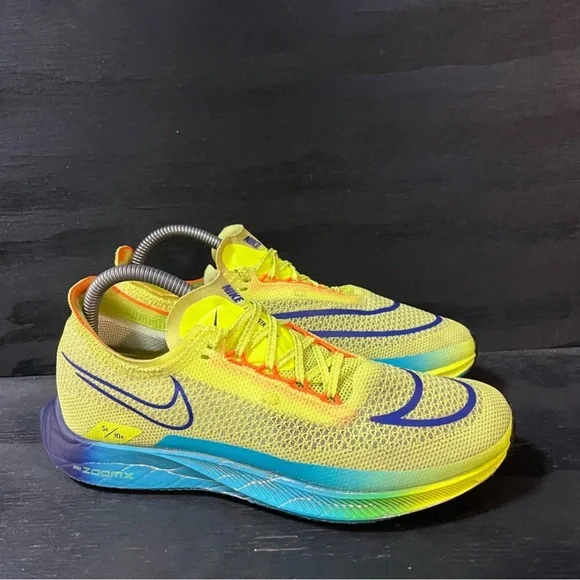 Nike ZoomX Streakfly Men’s Size 7 Fast Pack Volt Running Athletic Shoes - Picture 1 of 8